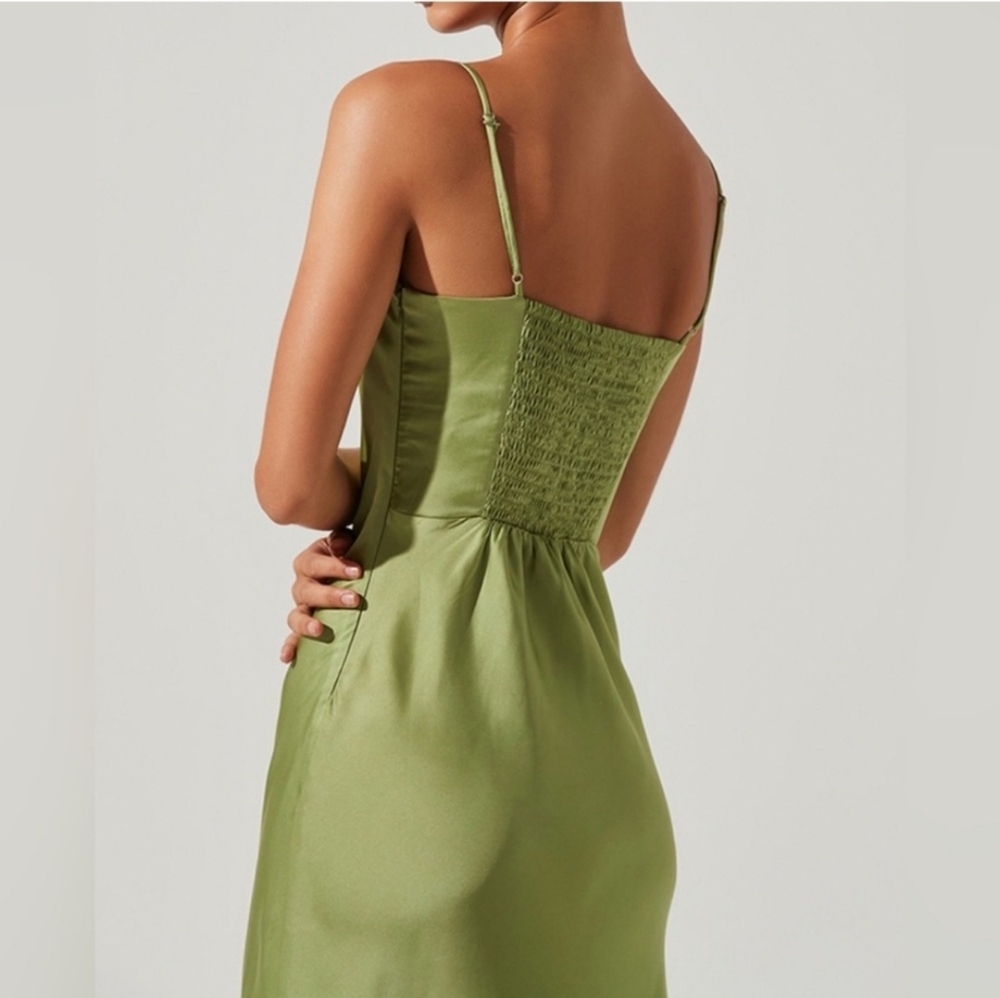 Astr The Label Dress - Picture 5 of 9